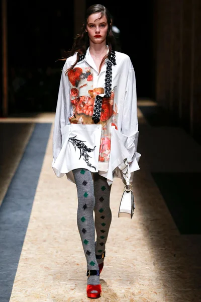 Look 51